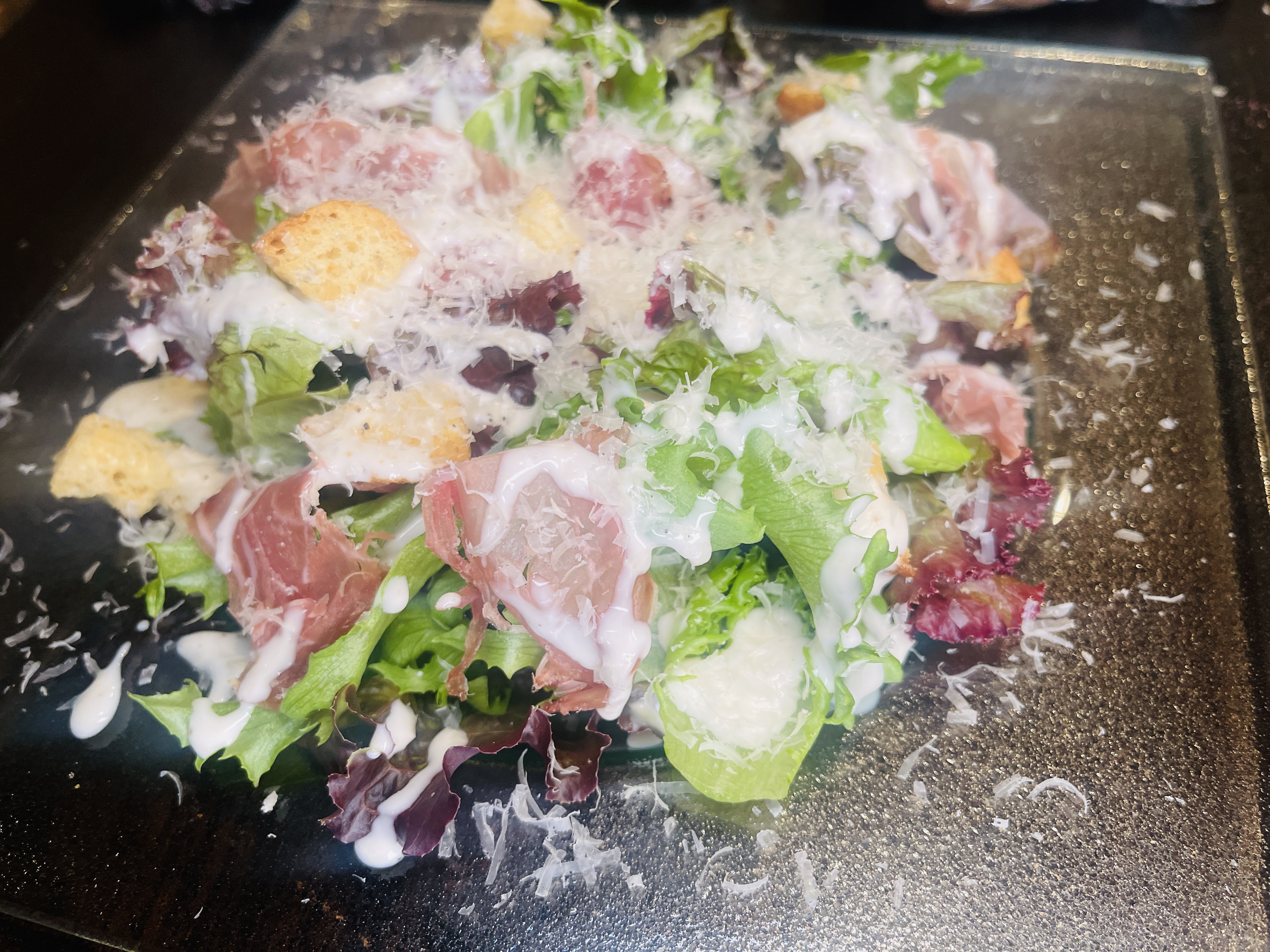 シーザーサラダの料理写真
