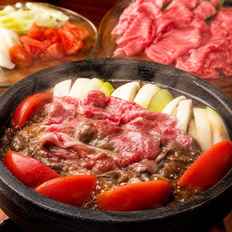 和牛トマトすき焼き（〆のリゾット付）の料理写真